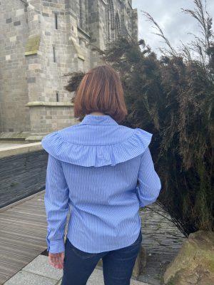 Chemise rayée à volants CHAZELLE – Image 3