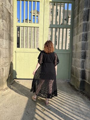Robe longue dentelle, Havane noire – Image 2